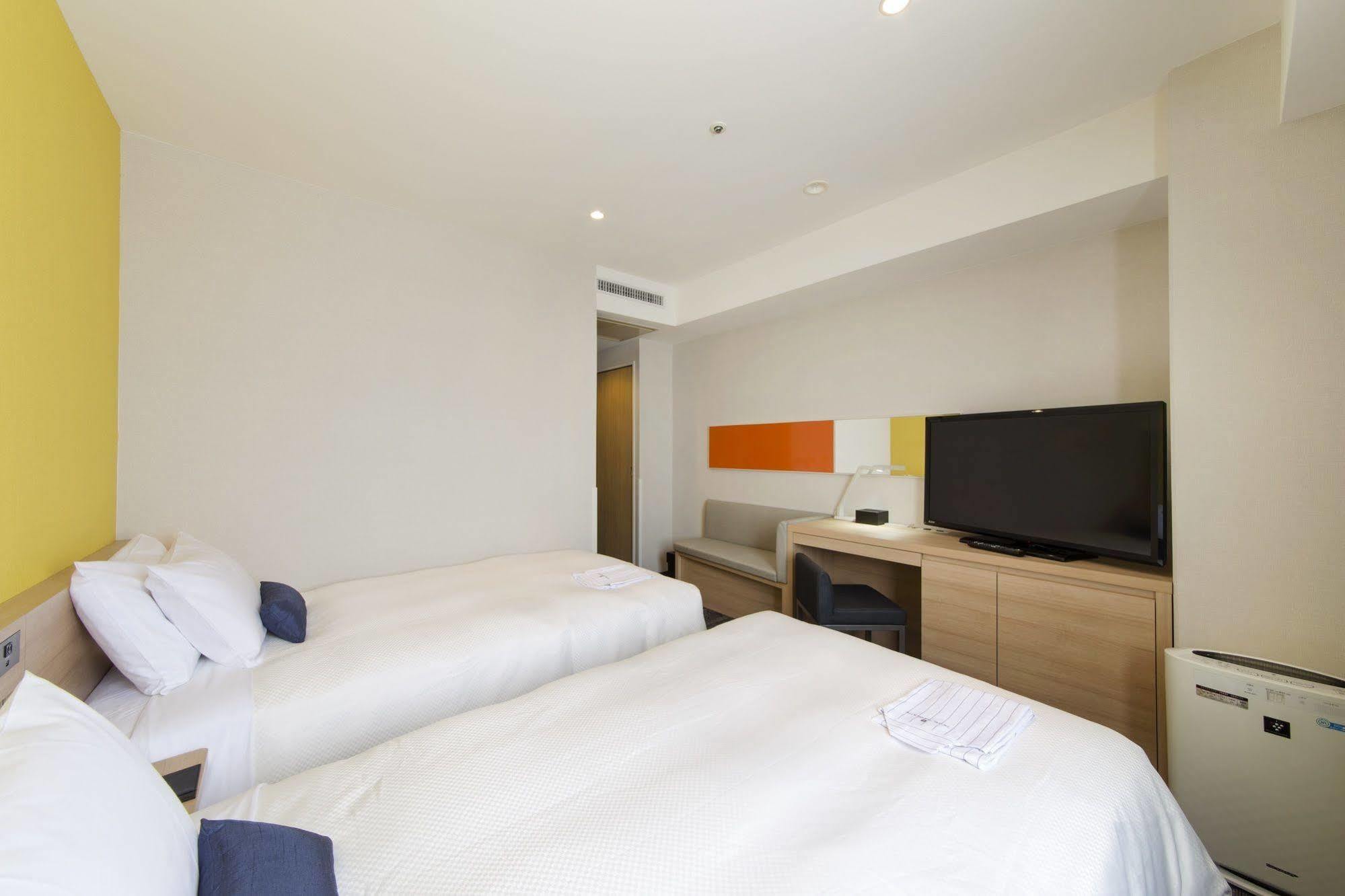 Osaka Namba Washington Hotel Plaza מראה חיצוני תמונה
