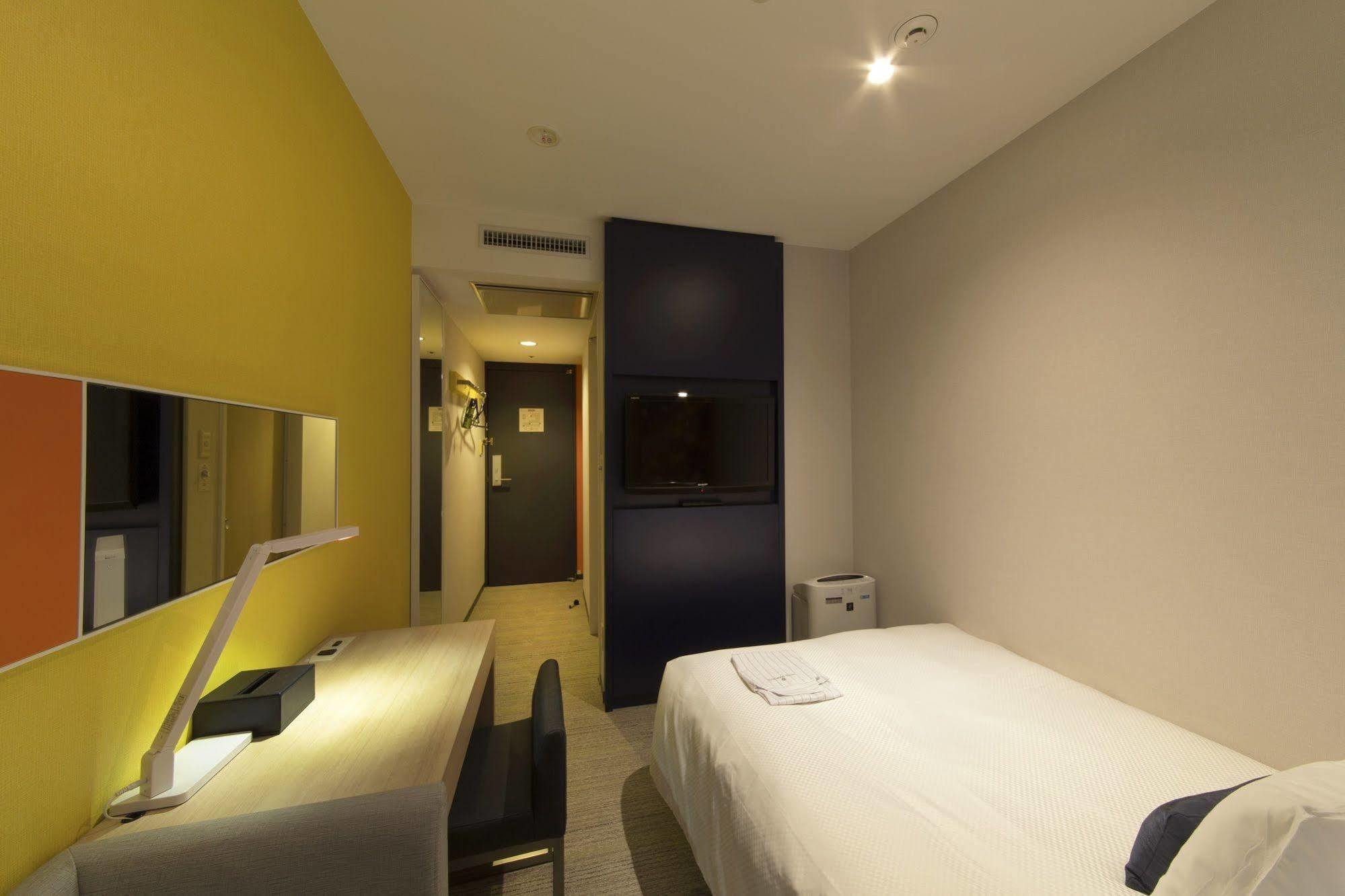 Osaka Namba Washington Hotel Plaza מראה חיצוני תמונה
