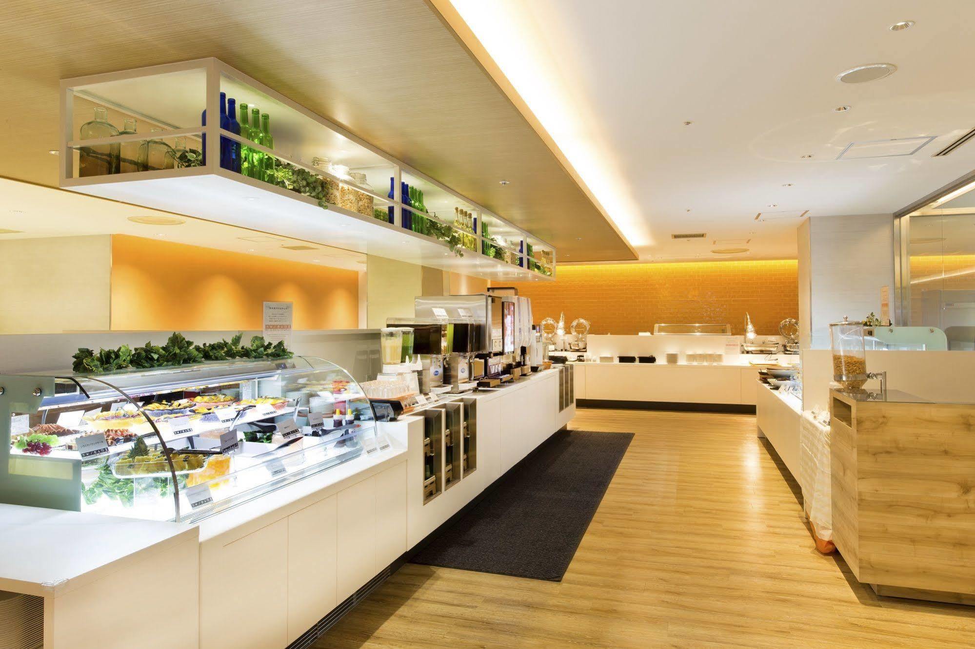 Osaka Namba Washington Hotel Plaza מראה חיצוני תמונה